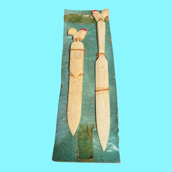 Vtg Carved Letter Opener Page Turner Bookmark Carved Roosters Bovine Bone Japan - Picture 3 of 11